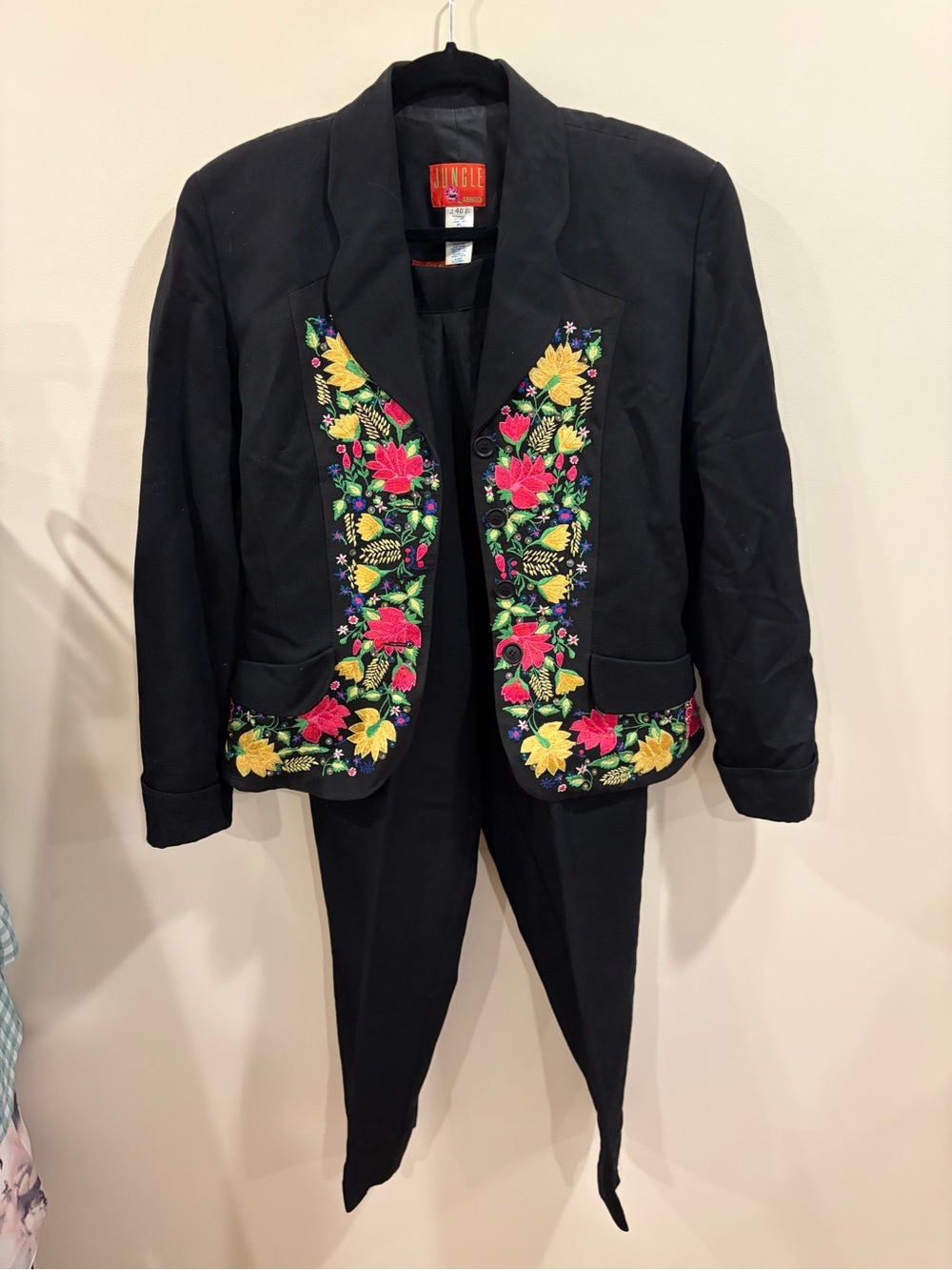 Kenzo Black Blazer with Vibrant Floral Embroidery European Size 40 set